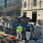 Operativo municipal en Valparaíso remueve 12 toneladas de basura