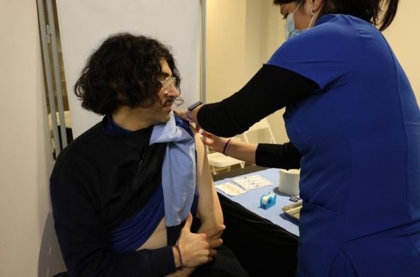 Viña del Mar lidera la vacunación contra la Influenza en la región con más de 74 mil dosis administradas